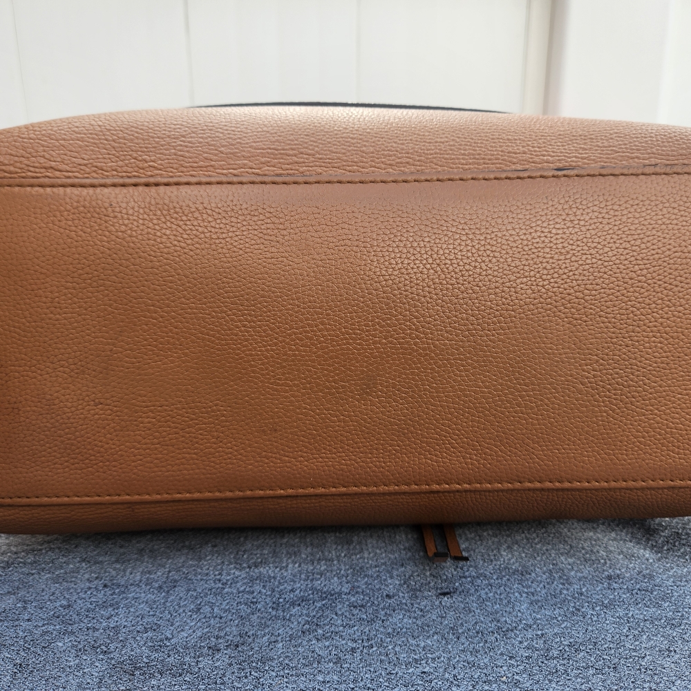 Rebecca Minkoff Tan Leather Tote with Gold Accent - Picture 14 of 16